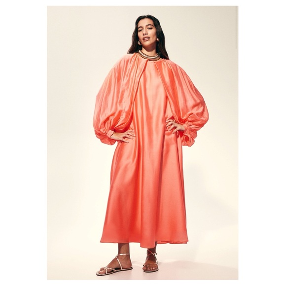 H&M Modest Collection Voluminous
Maxi Dress Coral Long Sleeve NWT - Picture 1 of 14